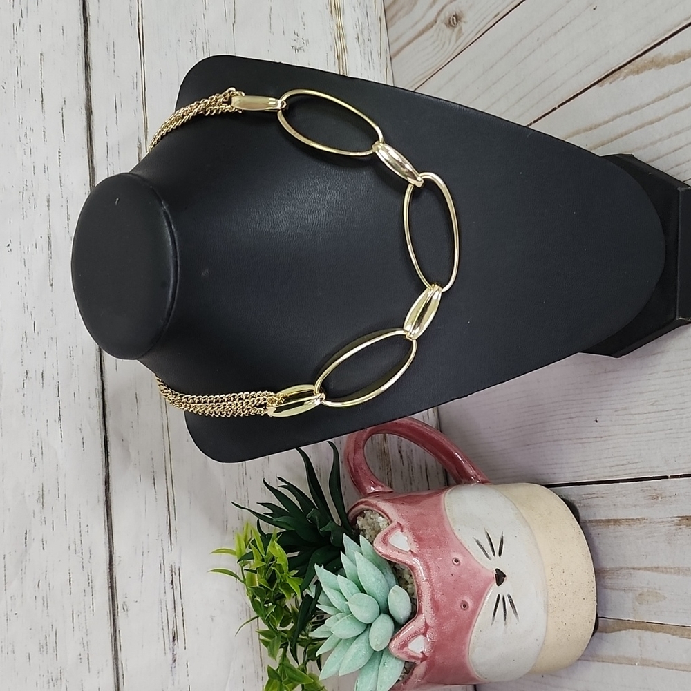 Gold Tone Statement Link Necklace